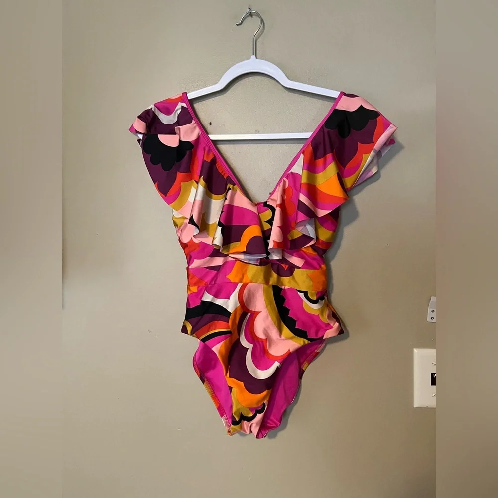 Ruffle V-Neck One-Piece Swimsuit in Multi Pink-Orange Print